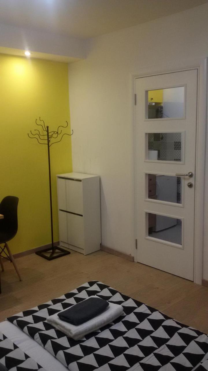 Dandelo Appartement Novi Sad Buitenkant foto